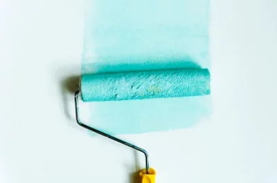 Peinture intérieure à Cerisiers — murs, plafonds et boiseries